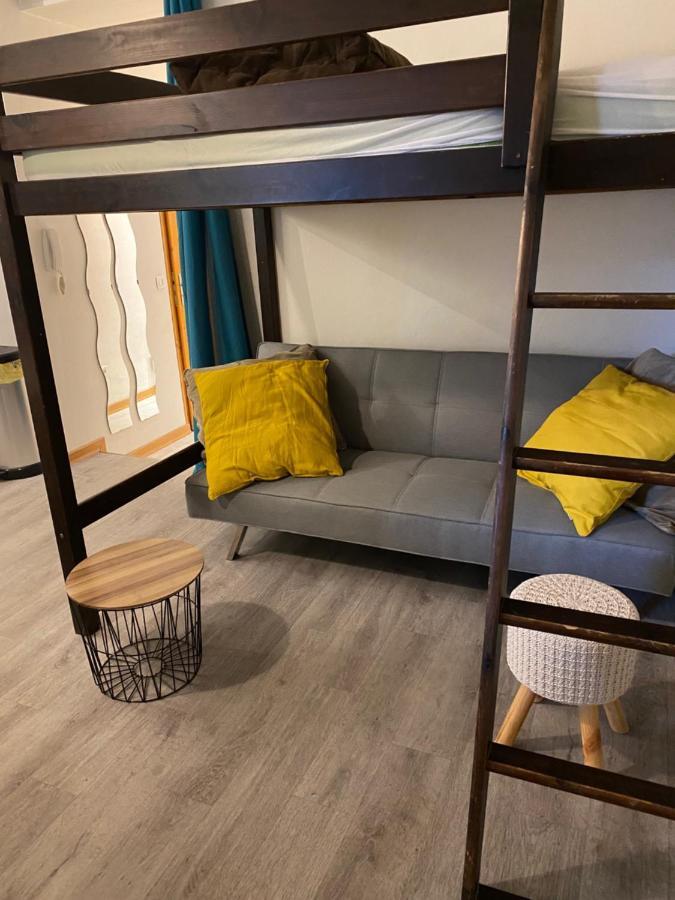 La Combe De Moulin Apartment Пезе-Нанкроа Екстериор снимка