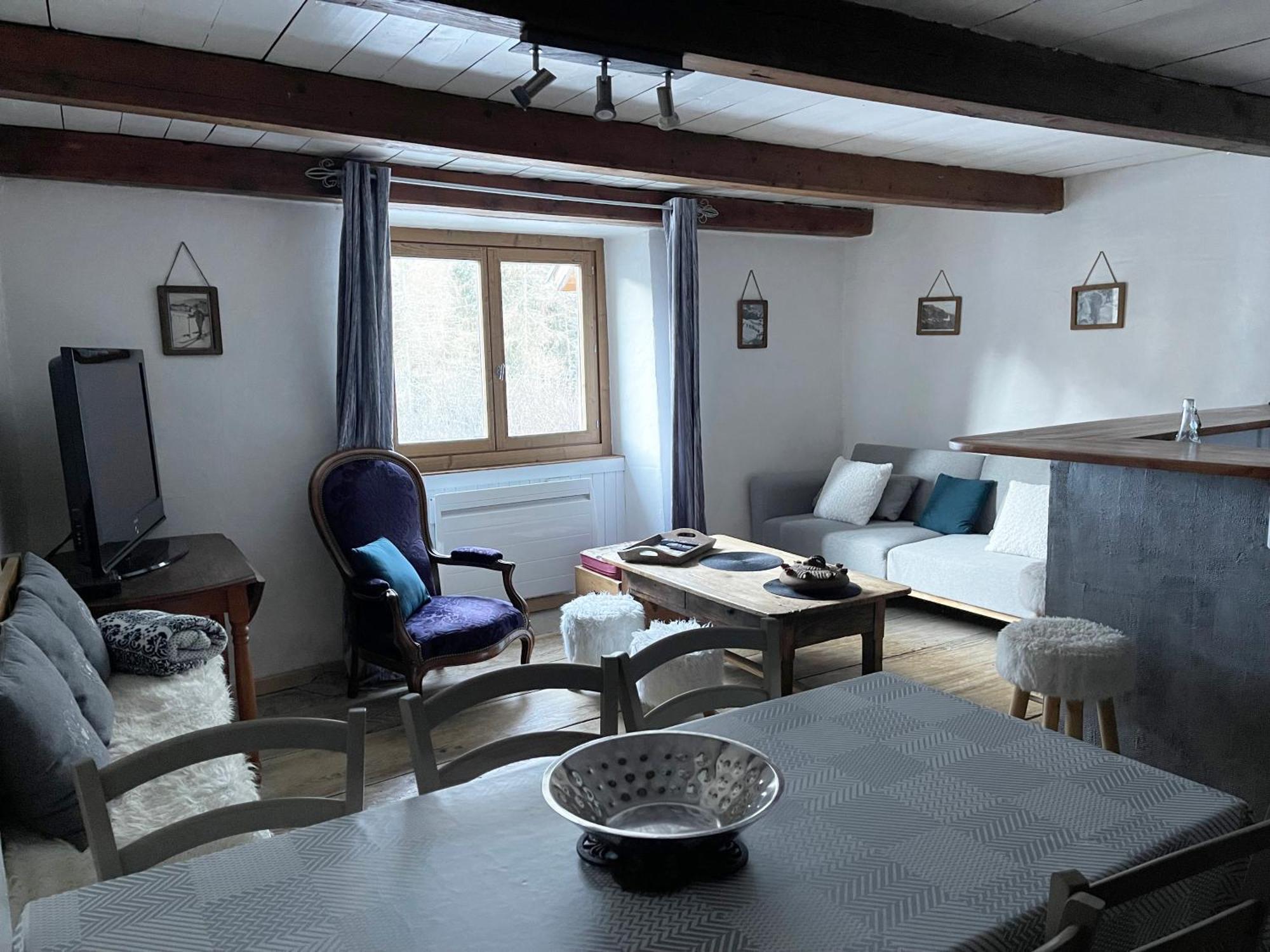 La Combe De Moulin Apartment Пезе-Нанкроа Екстериор снимка