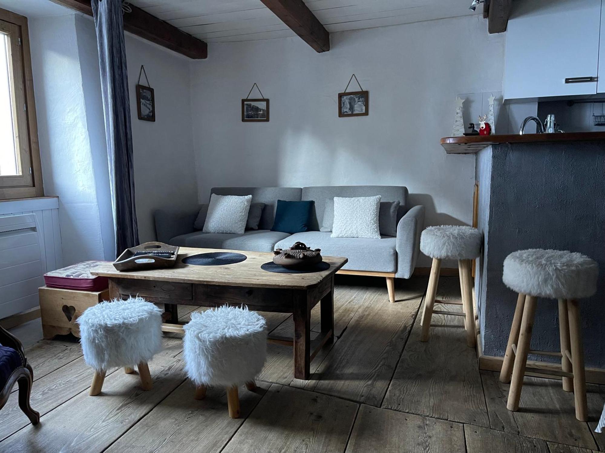 La Combe De Moulin Apartment Пезе-Нанкроа Екстериор снимка